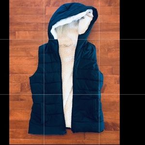 Hollister Puff and Fur Navy Vest
